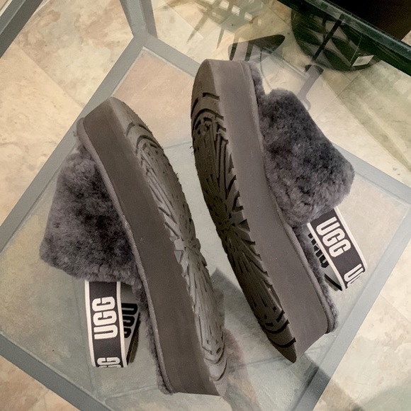 UGG Disco Slides in Dark Gray - Picture 5 of 14